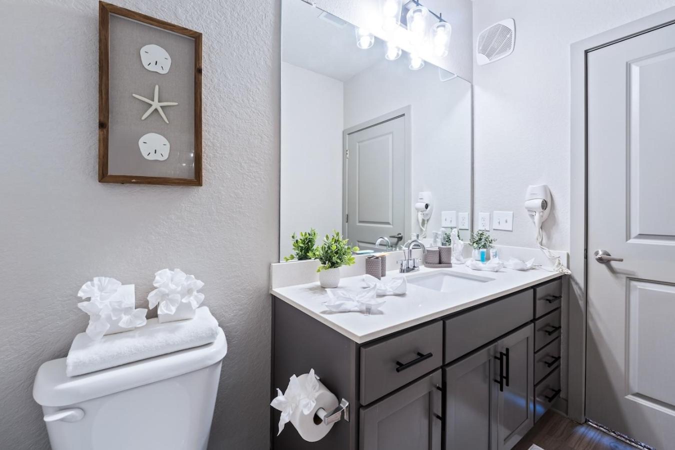 Central Avenue 2 Bed Mins From Tropicana Field St. Petersburg Exterior foto
