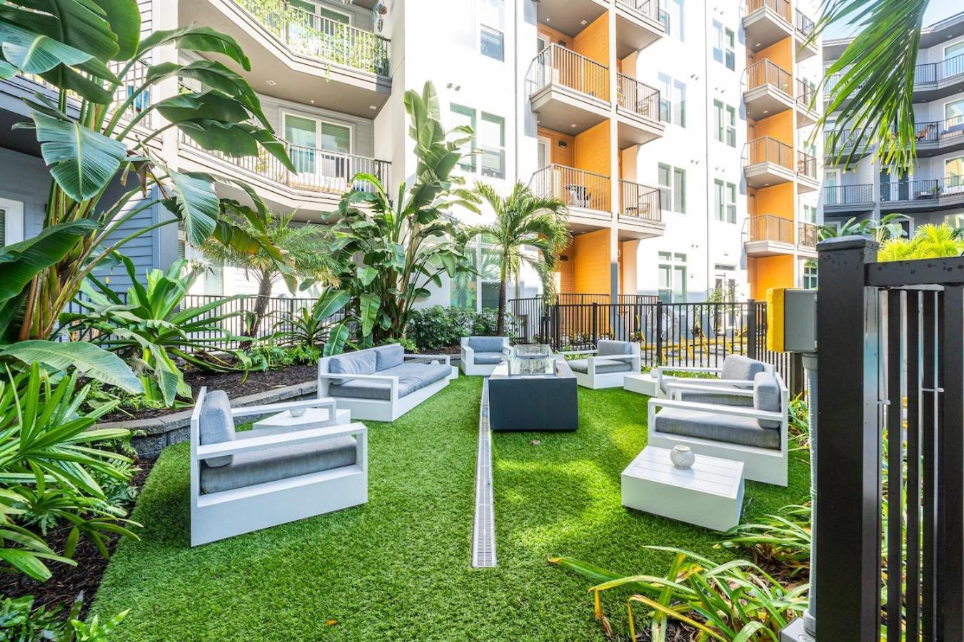 Central Avenue 2 Bed Mins From Tropicana Field St. Petersburg Exterior foto